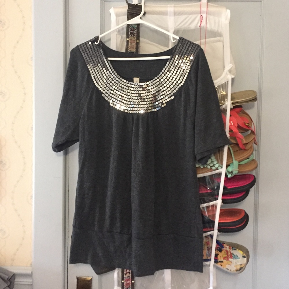 💋✌🏼Sequin soft short sleeve sweater 👑💕
